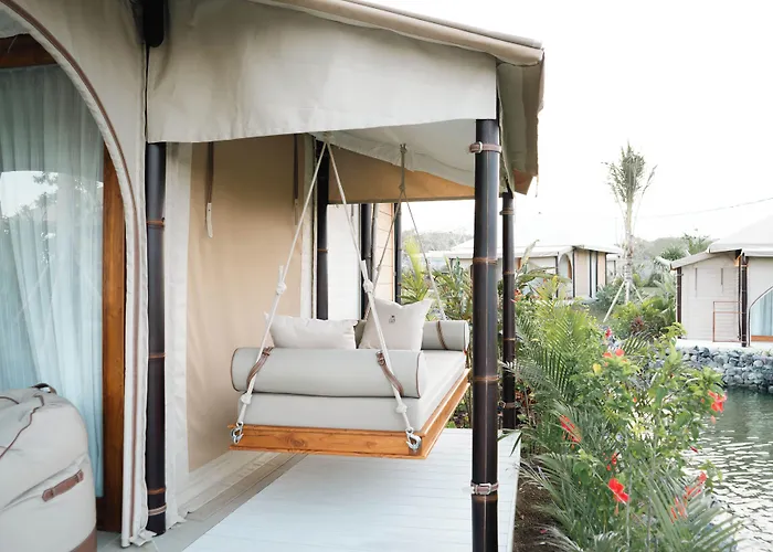 Glamp Nusa 4*